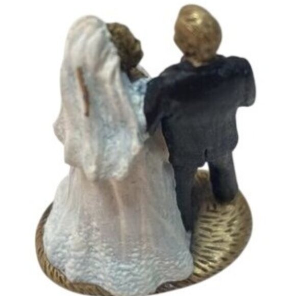 Vitreville Bride Groom Figurine Hand-Painted Cast Bronze Wedding Keepsake 16109 - Picture 6 of 7